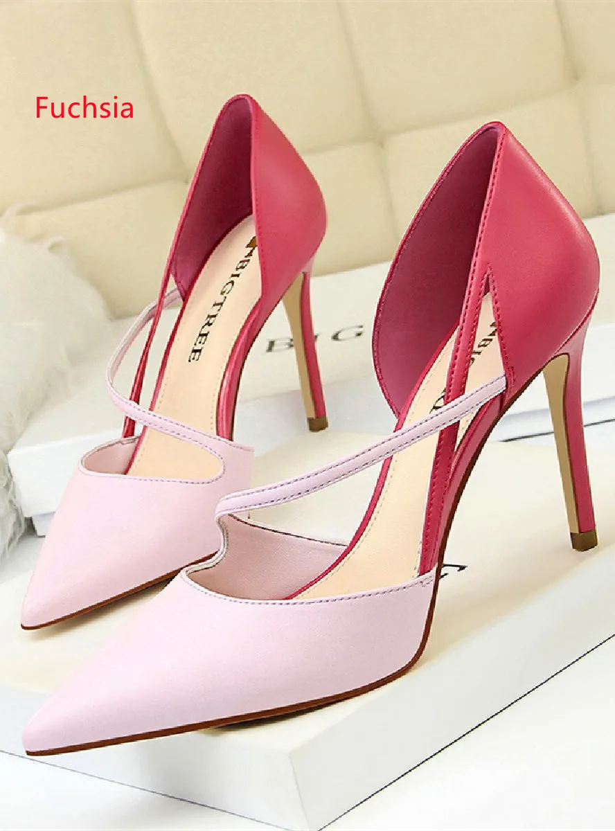Color Matching Hollow Pointed Shoes