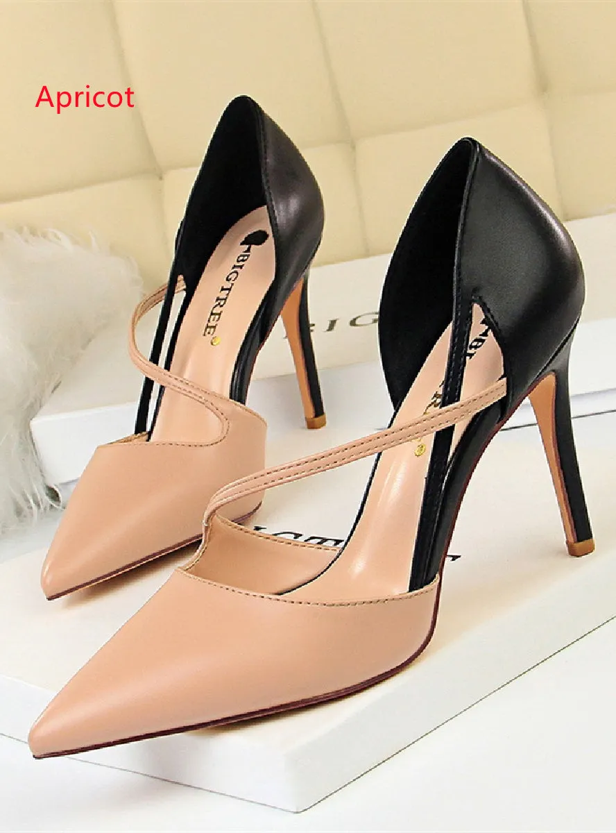 Color Matching Hollow Pointed Shoes