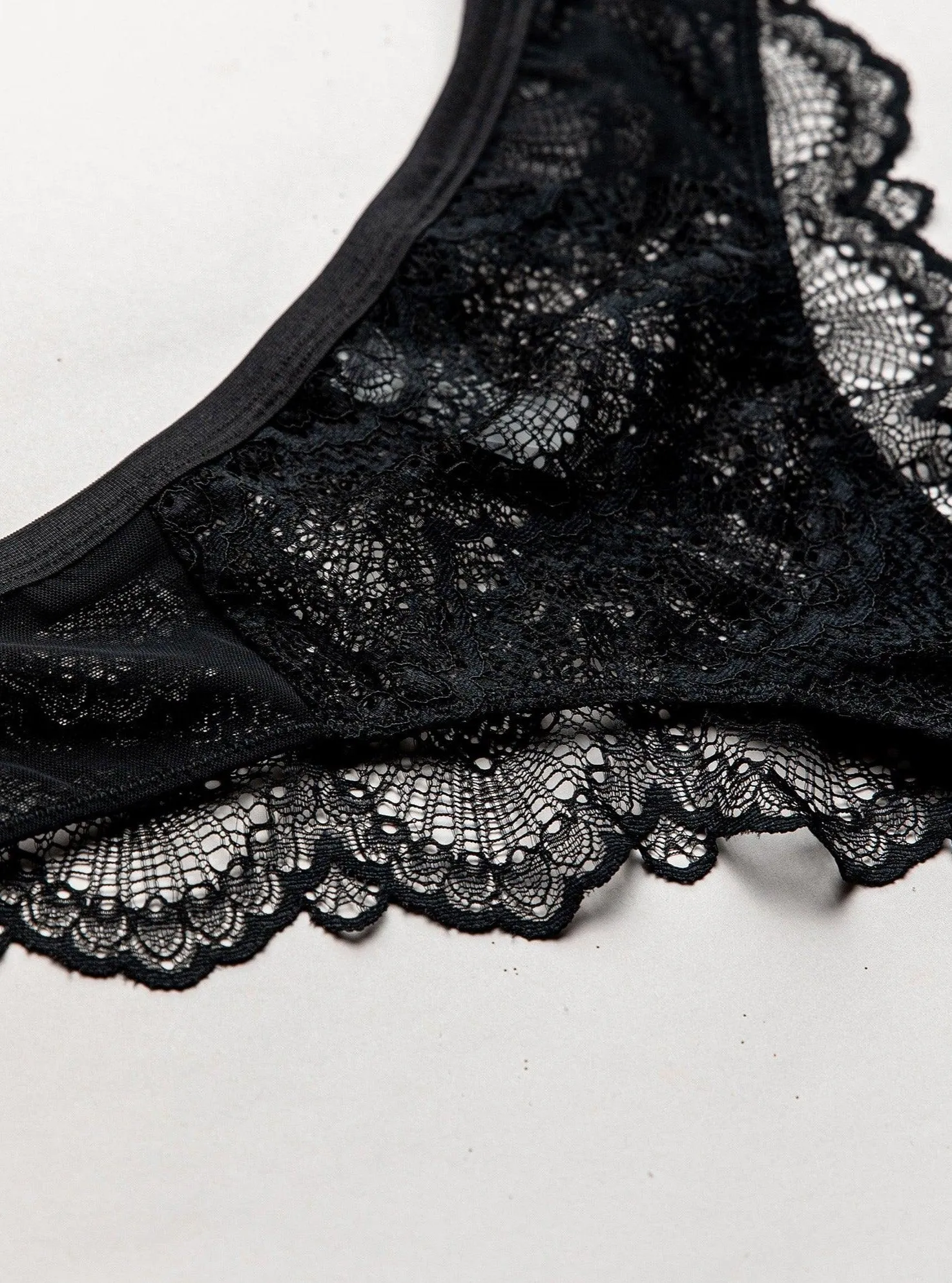 Lace Cheeky - Saboteur
