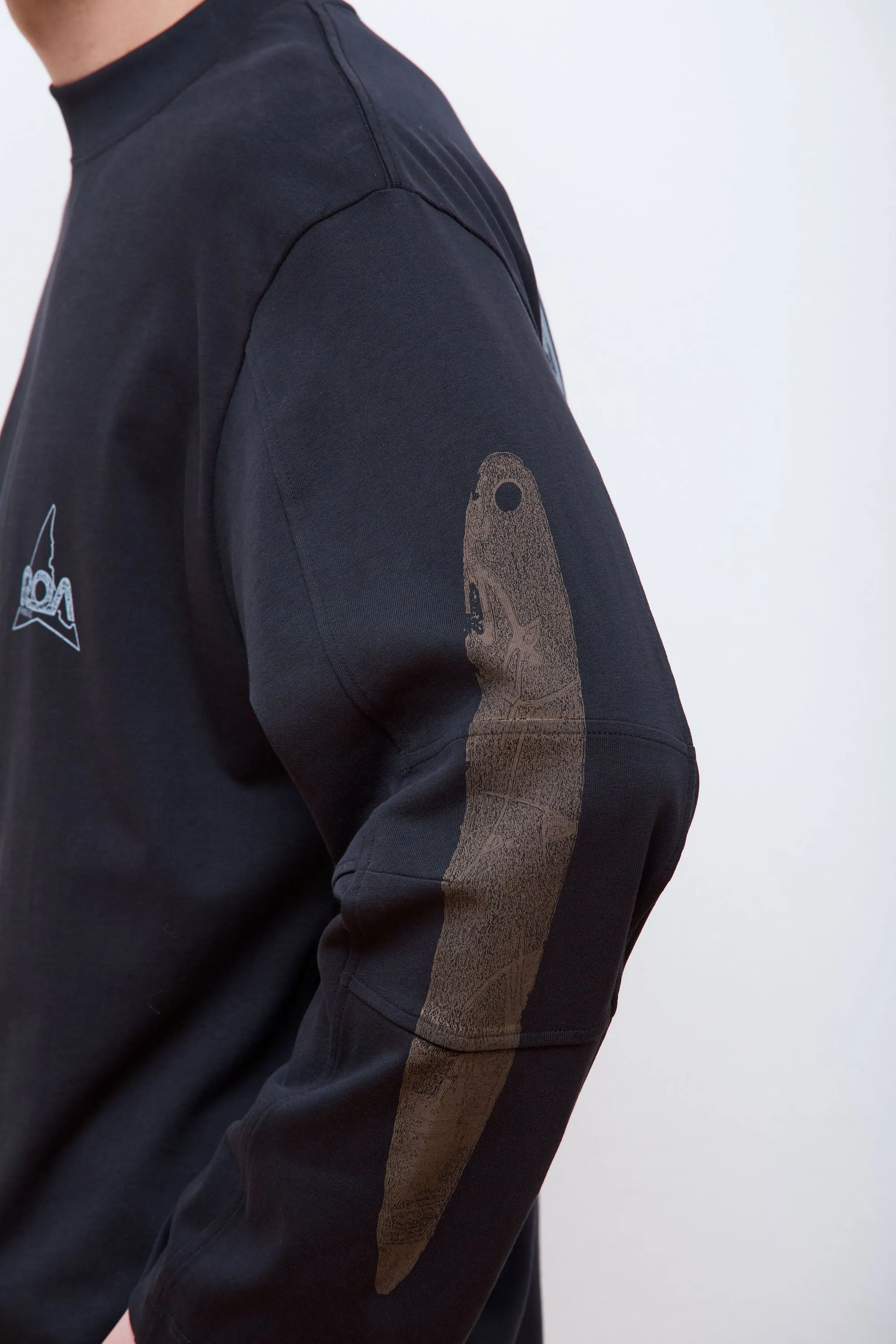 Longsleeve Graphic Black