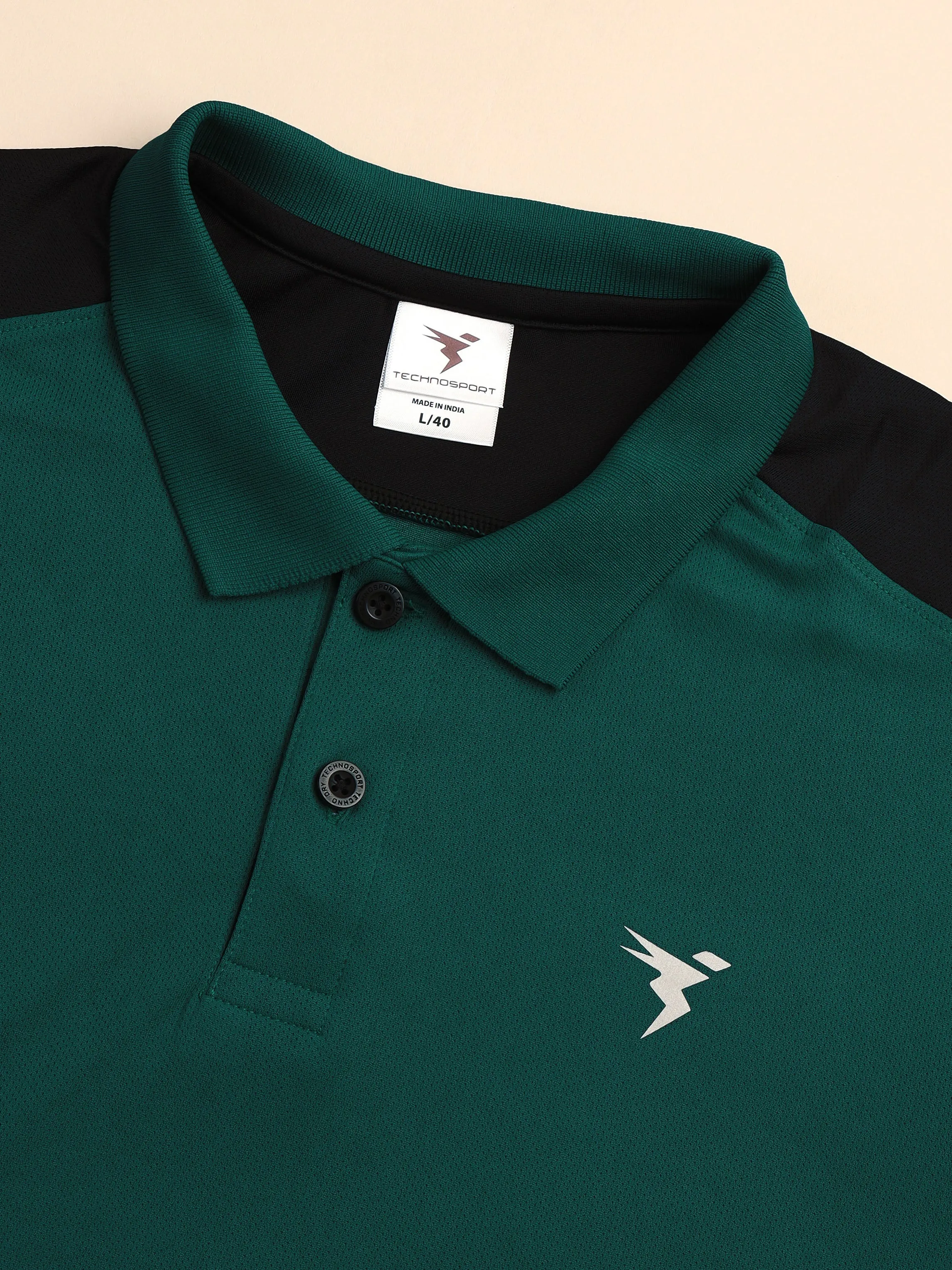 Men Colorblock Relax Fit Polo T-shirt with TECHNO COOL 