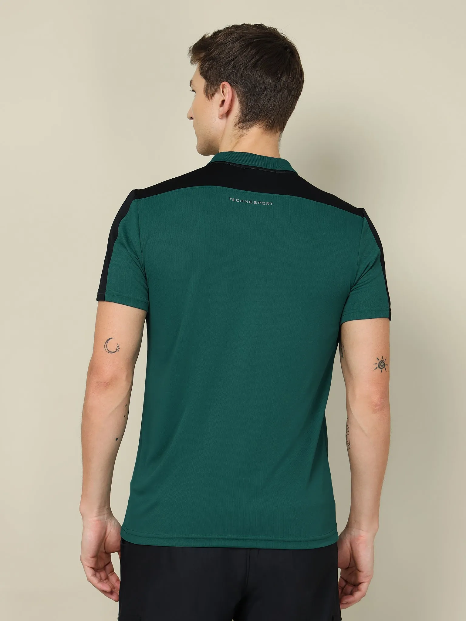 Men Colorblock Relax Fit Polo T-shirt with TECHNO COOL 