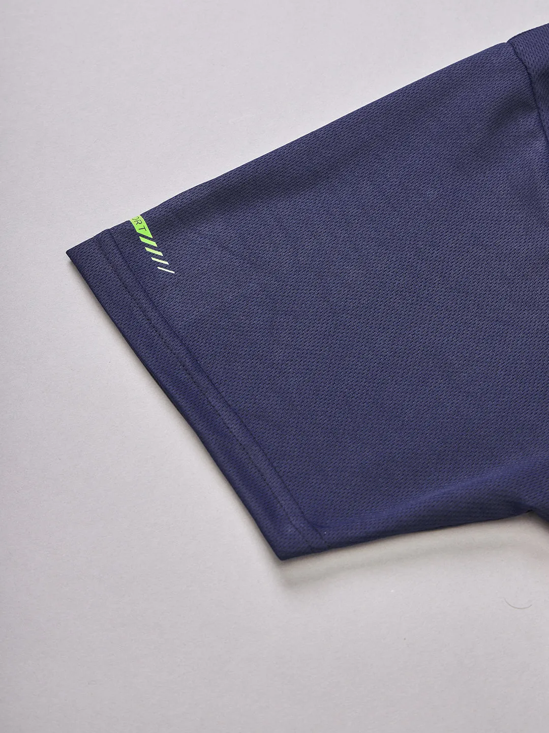Men Colorblock Relax Fit Polo T-shirt with TECHNO COOL 