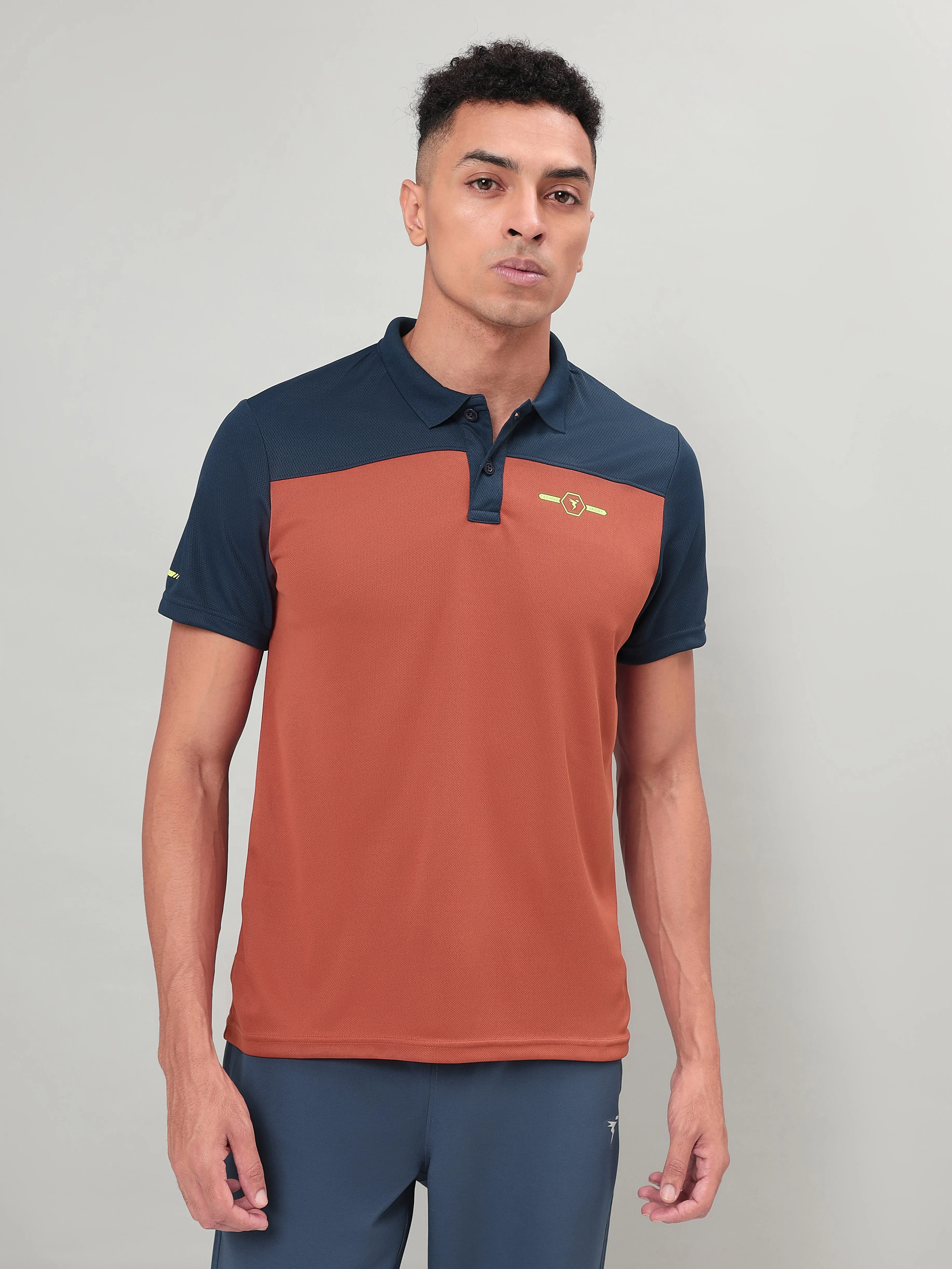 Men Colorblock Relax Fit Polo T-shirt with TECHNO COOL 