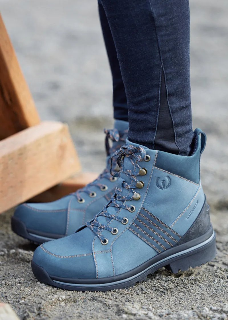 Trail Blazer Waterproof Lace Up Barn Boot
